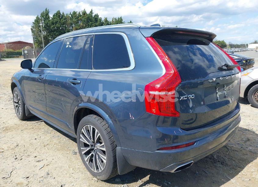 Photo 3 of 2021 Volvo Xc90 T6 MOMENTUM 7 PASSENGER (VIN YV4A22PK3M1689322)