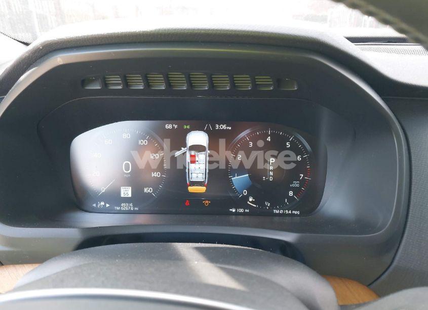 Photo 7 of 2021 Volvo Xc90 T6 MOMENTUM 7 PASSENGER (VIN YV4A22PK3M1689322)