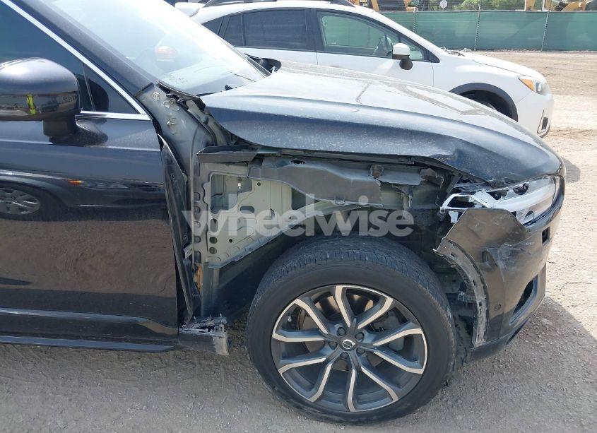 Photo 6 of 2017 Volvo Xc90 T6 MOMENTUM (VIN YV4A22PK6H1120969)