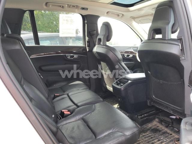 Photo 5 of 2016 VOLVO XC90 T6 (VIN YV4A22PK7G1031412)