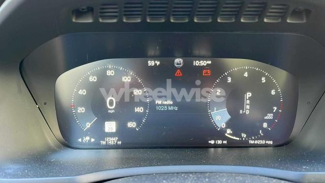 Photo 6 of 2016 VOLVO XC90 T6 (VIN YV4A22PK7G1031412)