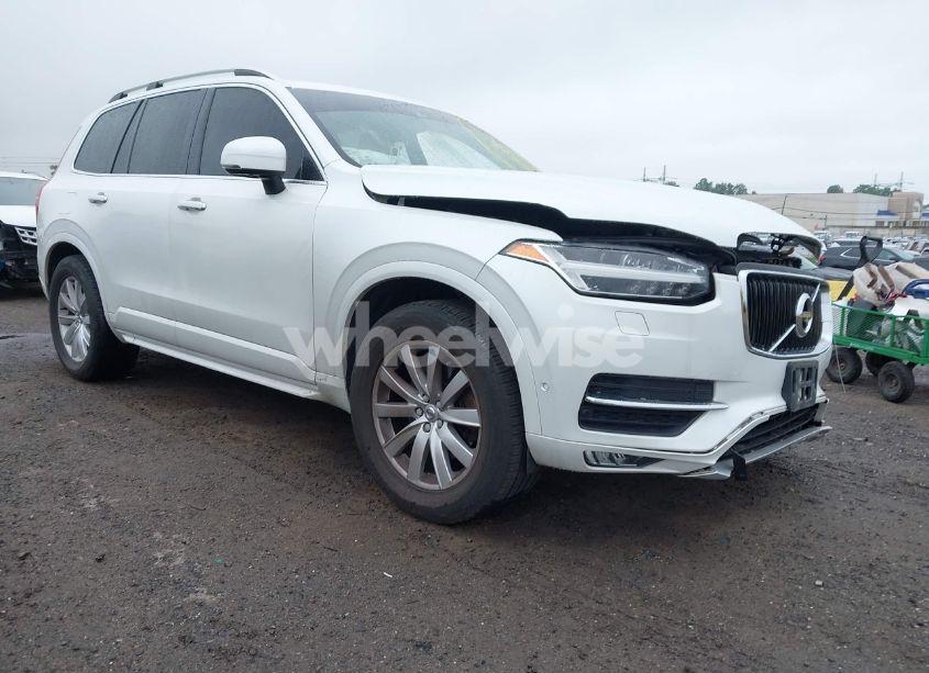 2018 Volvo Xc90 T6 MOMENTUM (VIN YV4A22PK8J1213045) main photo