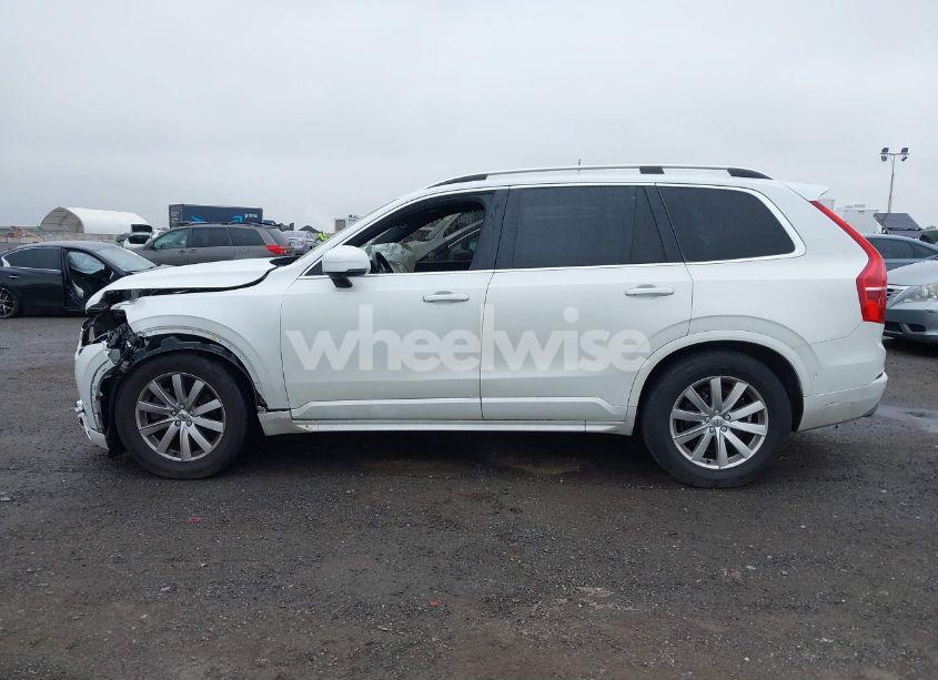 Photo 14 of 2018 Volvo Xc90 T6 MOMENTUM (VIN YV4A22PK8J1213045)