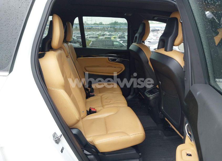 Photo 8 of 2018 Volvo Xc90 T6 MOMENTUM (VIN YV4A22PK8J1213045)