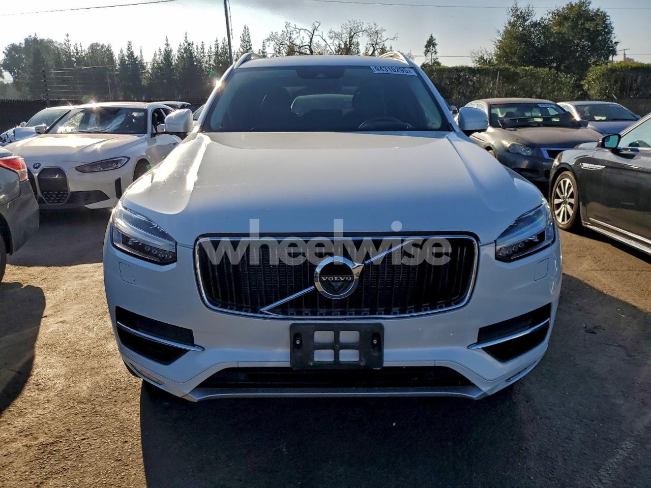 Photo 5 of 2018 VOLVO XC90 T6 (VIN YV4A22PK9J1391434)