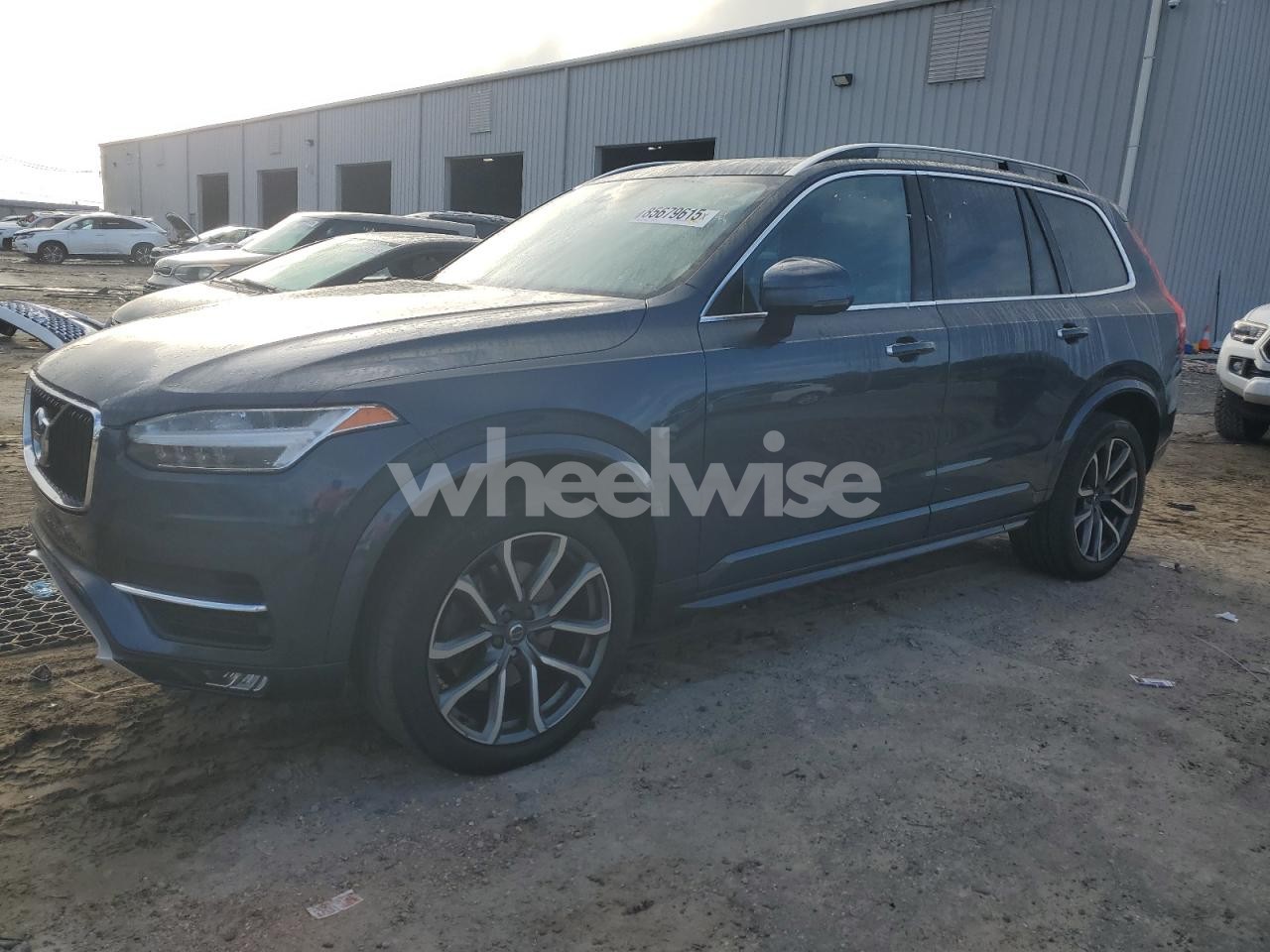 2019 VOLVO XC90 T6 MOMENTUM (VIN YV4A22PKXK1464103) main photo