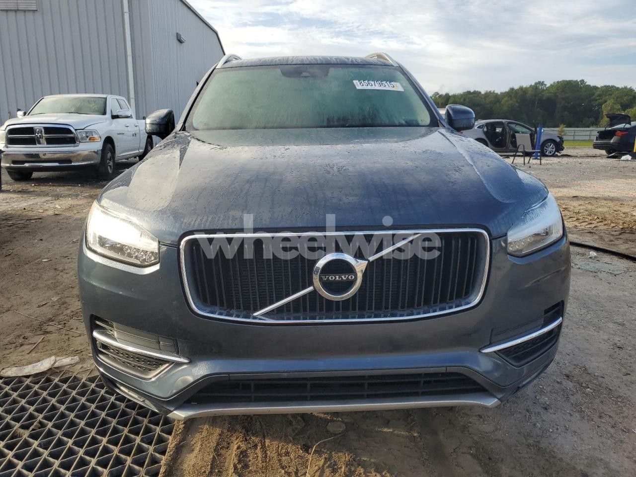 Photo 5 of 2019 VOLVO XC90 T6 MOMENTUM (VIN YV4A22PKXK1464103)