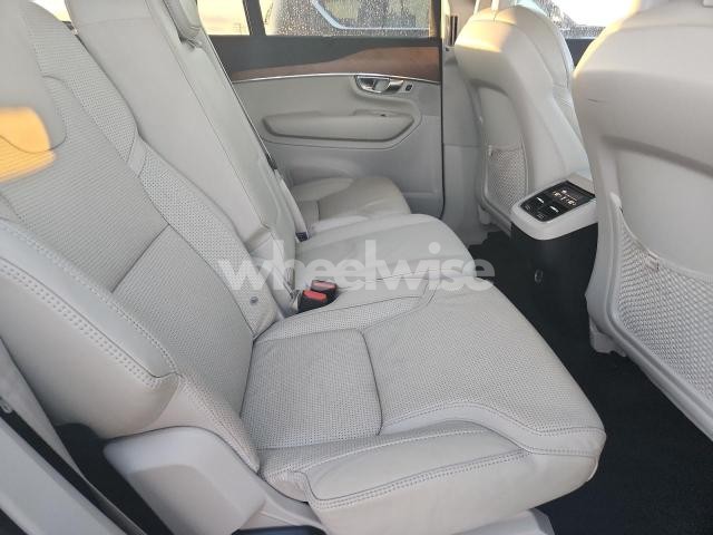 Photo 7 of 2017 VOLVO XC90 T6 (VIN YV4A22PL3H1174447)