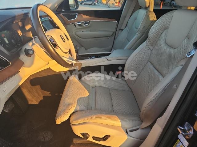 Photo 8 of 2017 VOLVO XC90 T6 (VIN YV4A22PL3H1174447)