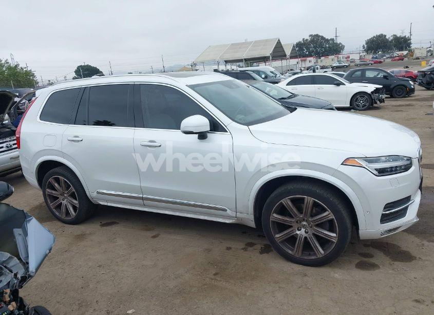 Photo 13 of 2016 Volvo Xc90 T6 INSCRIPTION (VIN YV4A22PL7G1050888)