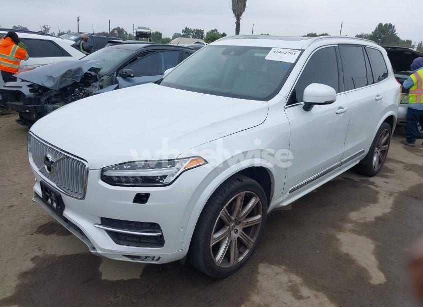 Photo 2 of 2016 Volvo Xc90 T6 INSCRIPTION (VIN YV4A22PL7G1050888)