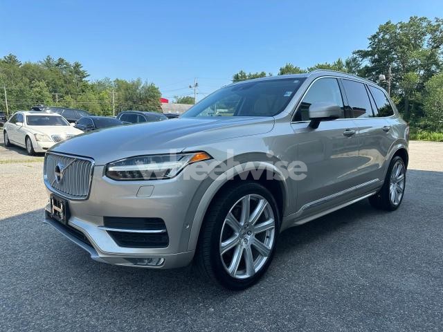 2016 VOLVO XC90 T6 (VIN YV4A22PLXG1000681) main photo