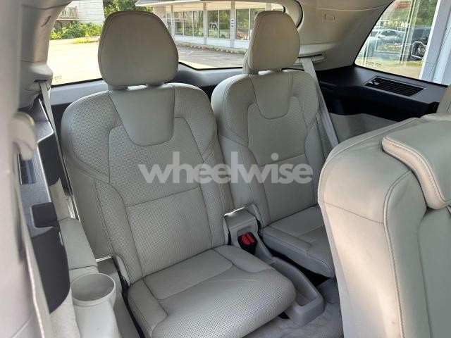 Photo 3 of 2016 VOLVO XC90 T6 (VIN YV4A22PLXG1000681)