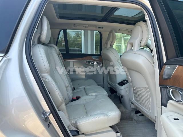 Photo 6 of 2016 VOLVO XC90 T6 (VIN YV4A22PLXG1000681)