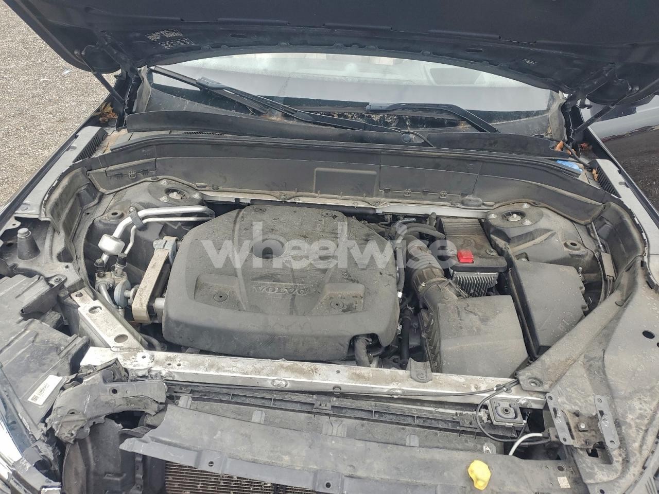 Photo 12 of 2018 VOLVO XC90 T6 (VIN YV4A22PLXJ1360833)