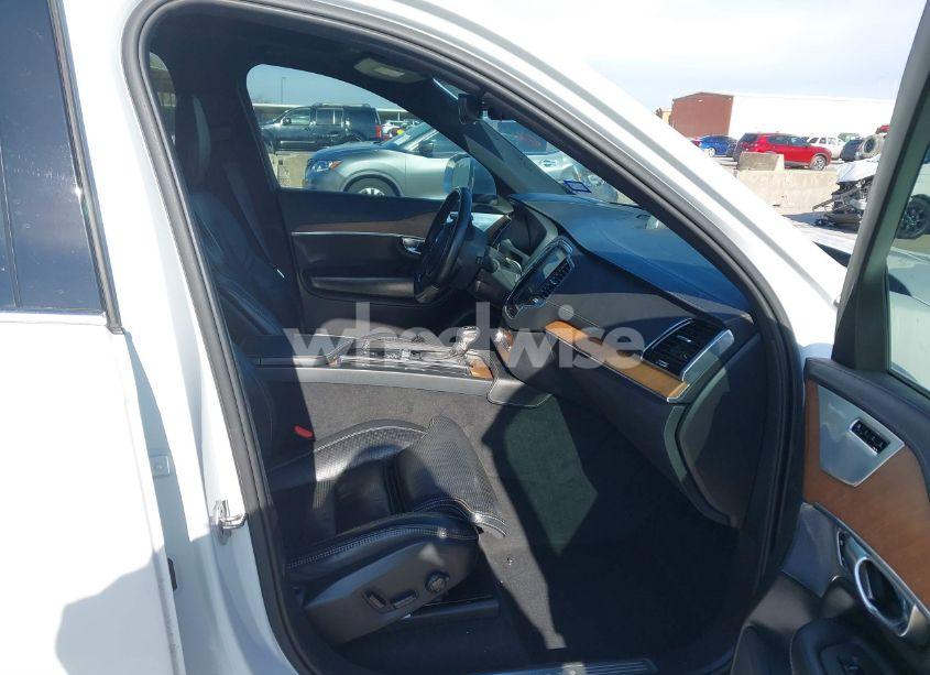 Photo 5 of 2019 Volvo Xc90 T6 INSCRIPTION (VIN YV4A22PLXK1445480)