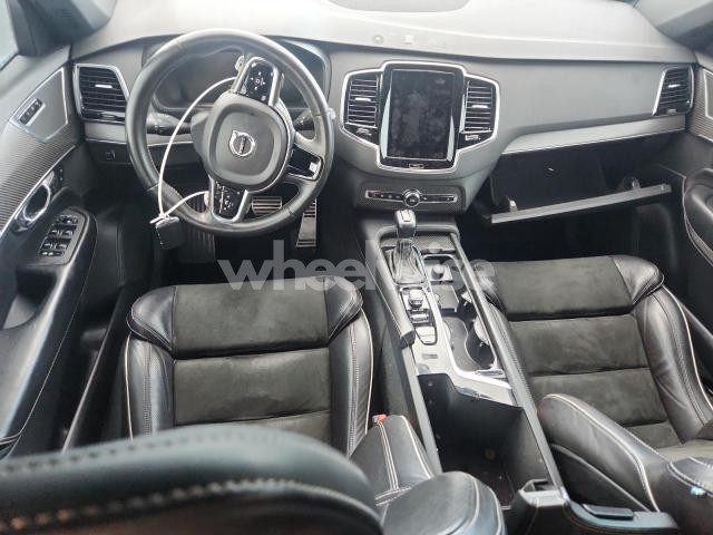 Photo 8 of 2016 VOLVO XC90 T6 (VIN YV4A22PM5G1046993)