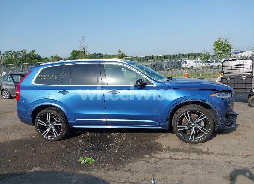 Photo 13 of 2019 Volvo Xc90 T6 R-DESIGN (VIN YV4A22PM5K1429793)