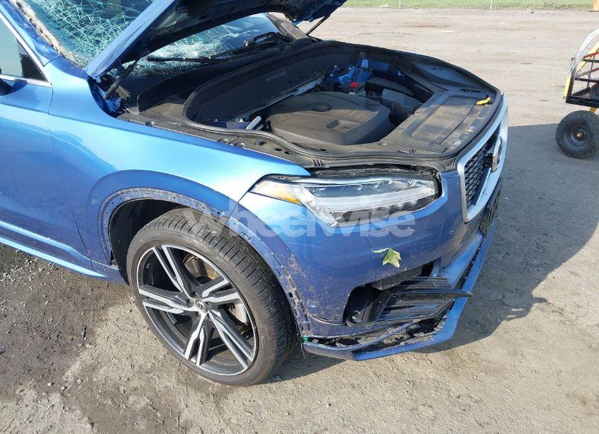 Photo 6 of 2019 Volvo Xc90 T6 R-DESIGN (VIN YV4A22PM5K1429793)
