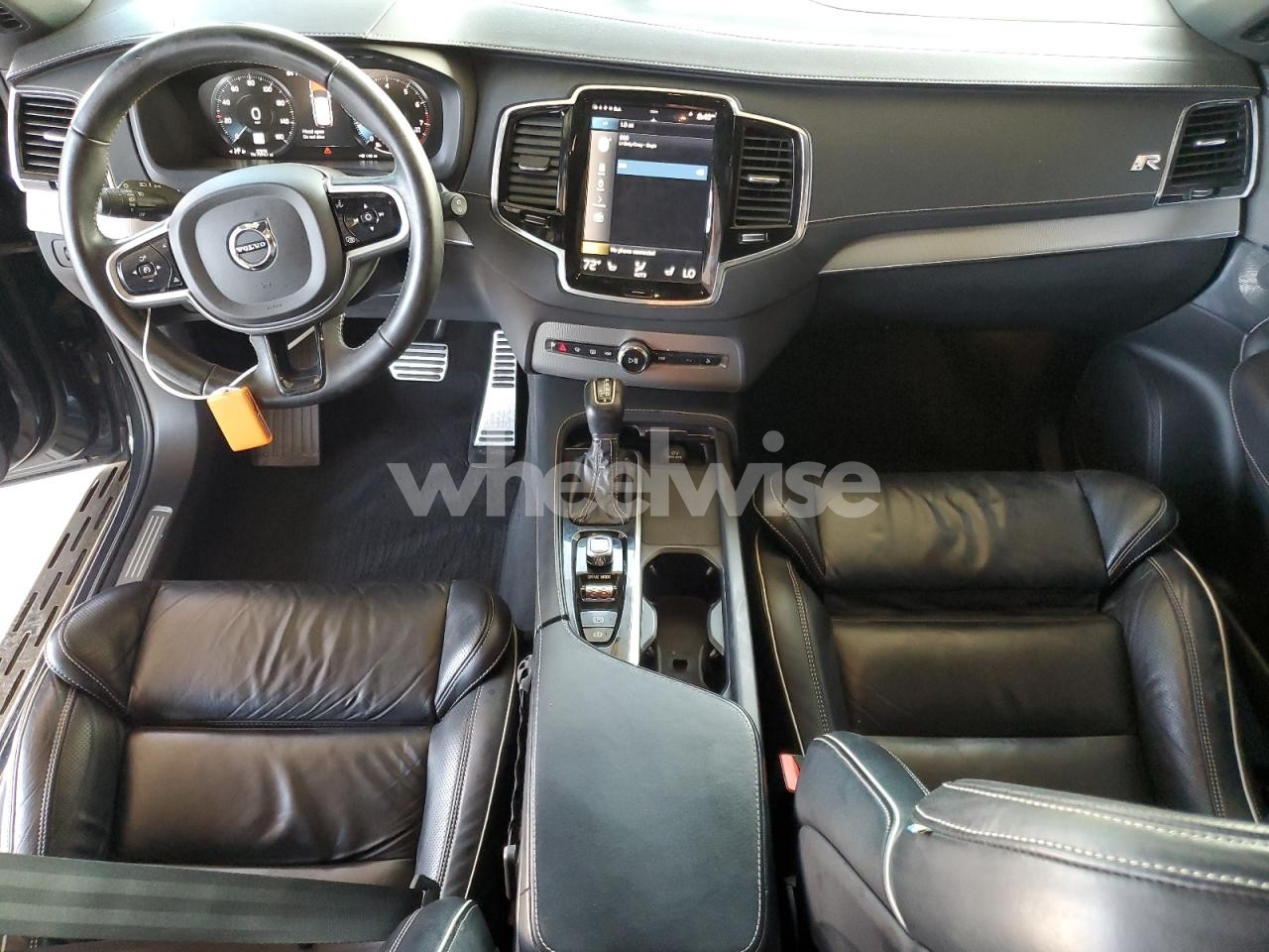 Photo 8 of 2021 VOLVO XC90 T6 R-DESIGN N/A (VIN YV4A22PM5M1673950)