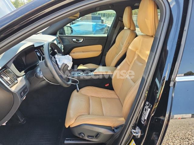 Photo 2 of 2021 VOLVO XC60 T6 INSCRIPTION (VIN YV4A22RL1M1887306)