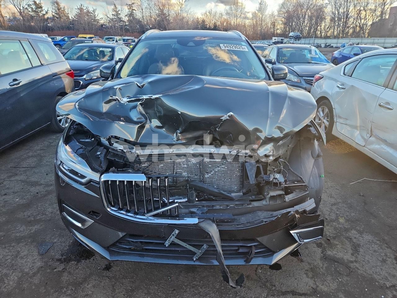 Photo 5 of 2020 VOLVO XC60 T6 INSCRIPTION (VIN YV4A22RL4L1490316)