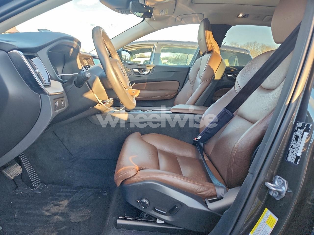 Photo 7 of 2020 VOLVO XC60 T6 INSCRIPTION (VIN YV4A22RL4L1490316)