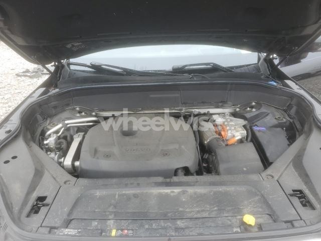 Photo 9 of 2017 VOLVO XC90 T8 N/A (VIN YV4BC0PL5H1185231)