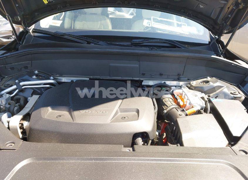 Photo 10 of 2021 Volvo Xc90 RECHARGE PLUG-IN HYBRID T8 INSCRIPTION 6 PASSENGER (VIN YV4BR00L4M1698473)