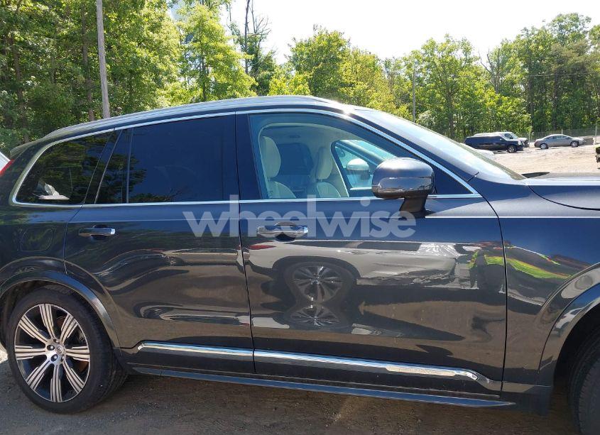 Photo 13 of 2021 Volvo Xc90 RECHARGE PLUG-IN HYBRID T8 INSCRIPTION 6 PASSENGER (VIN YV4BR00L4M1698473)