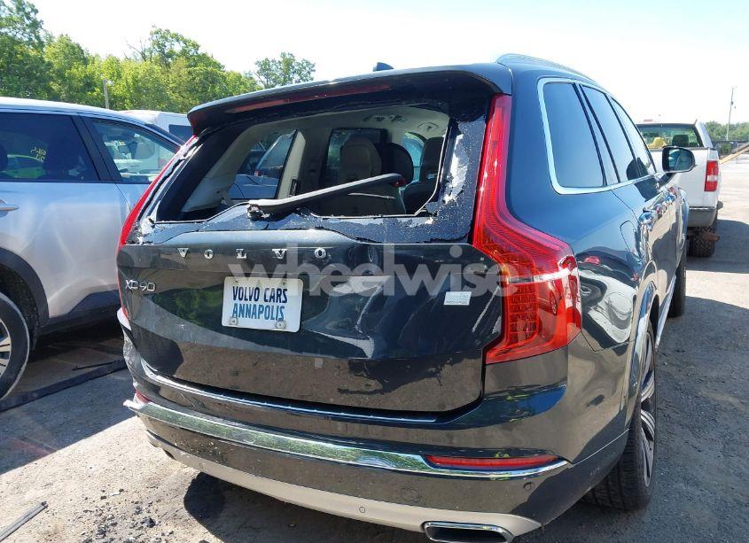 Photo 16 of 2021 Volvo Xc90 RECHARGE PLUG-IN HYBRID T8 INSCRIPTION 6 PASSENGER (VIN YV4BR00L4M1698473)