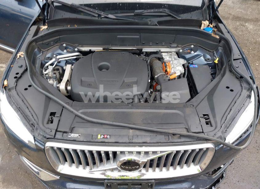 Photo 10 of 2021 Volvo Xc90 RECHARGE PLUG-IN HYBRID T8 INSCRIPTION EXPRESSION 7 PASSENGER (VIN YV4BR0CK7M1753159)