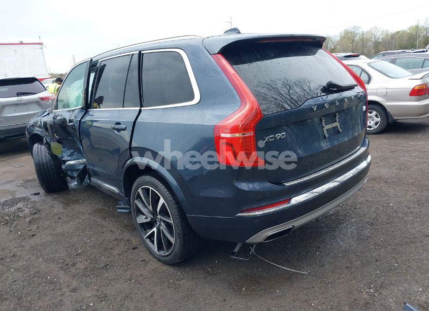 Photo 3 of 2021 Volvo Xc90 RECHARGE PLUG-IN HYBRID T8 INSCRIPTION EXPRESSION 7 PASSENGER (VIN YV4BR0CK7M1753159)