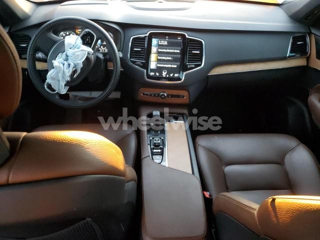 Photo 2 of 2021 VOLVO XC90 T8 RECHARGE INSCRIPTION EXPRESS (VIN YV4BR0CK9M1746620)