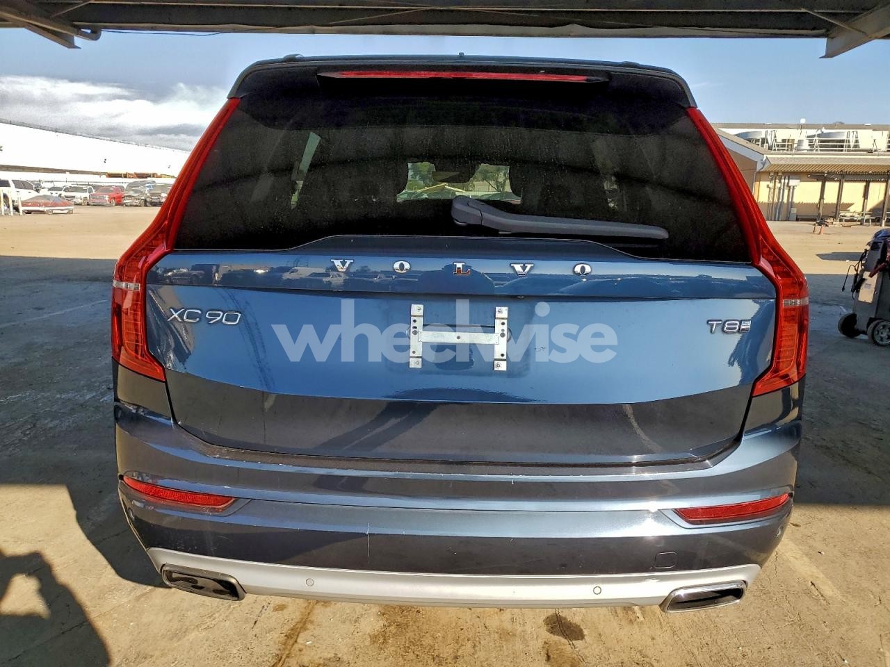 Photo 6 of 2019 VOLVO XC90 T8 MOMENTUM (VIN YV4BR0CKXK1444640)