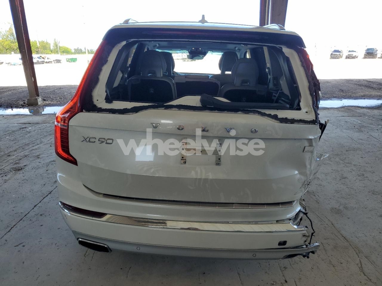 Photo 6 of 2021 VOLVO XC90 T8 RECHARGE INSCRIPTION (VIN YV4BR0CL7M1763120)