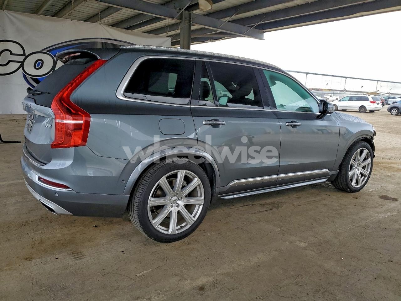 Photo 3 of 2018 VOLVO XC90 T8 (VIN YV4BR0PL8J1338608)
