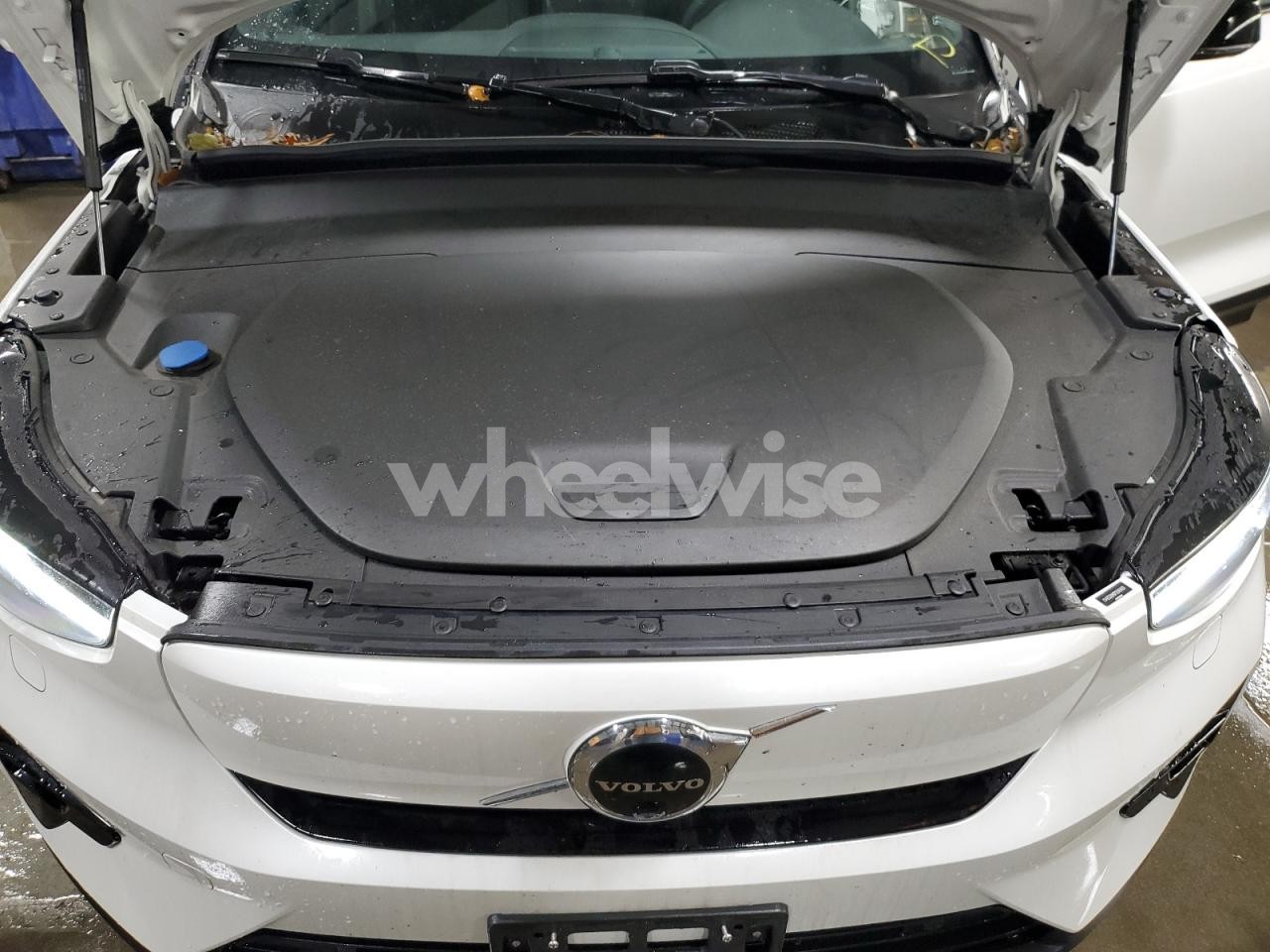 Photo 11 of 2023 VOLVO XC40 RECHARGE ULTIMATE (VIN YV4ED3UM0P2049493)