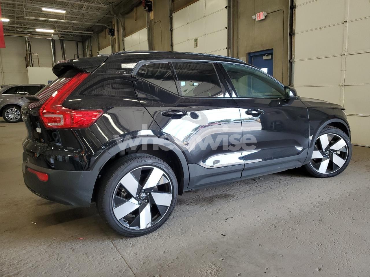 Photo 3 of 2023 VOLVO XC40 RECHARGE ULTIMATE (VIN YV4ED3UM1P2079859)