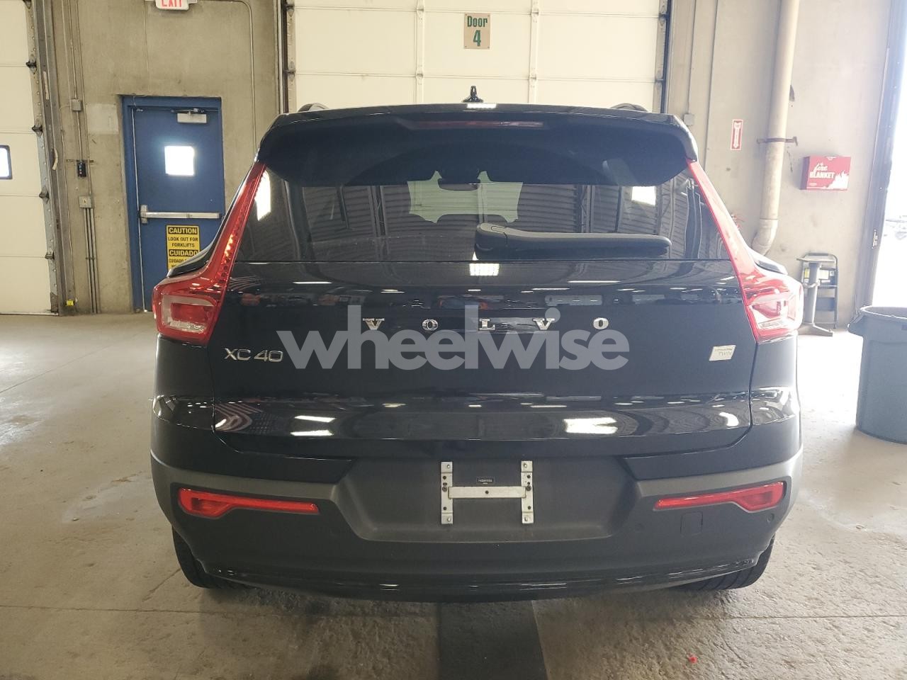Photo 6 of 2023 VOLVO XC40 RECHARGE ULTIMATE (VIN YV4ED3UM1P2079859)