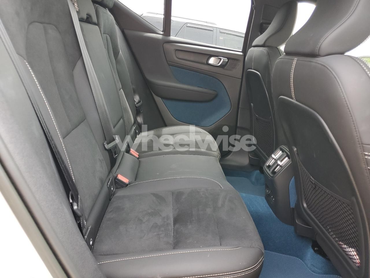 Photo 11 of 2023 VOLVO XC40 RECHARGE ULTIMATE (VIN YV4ED3UMXP2945977)