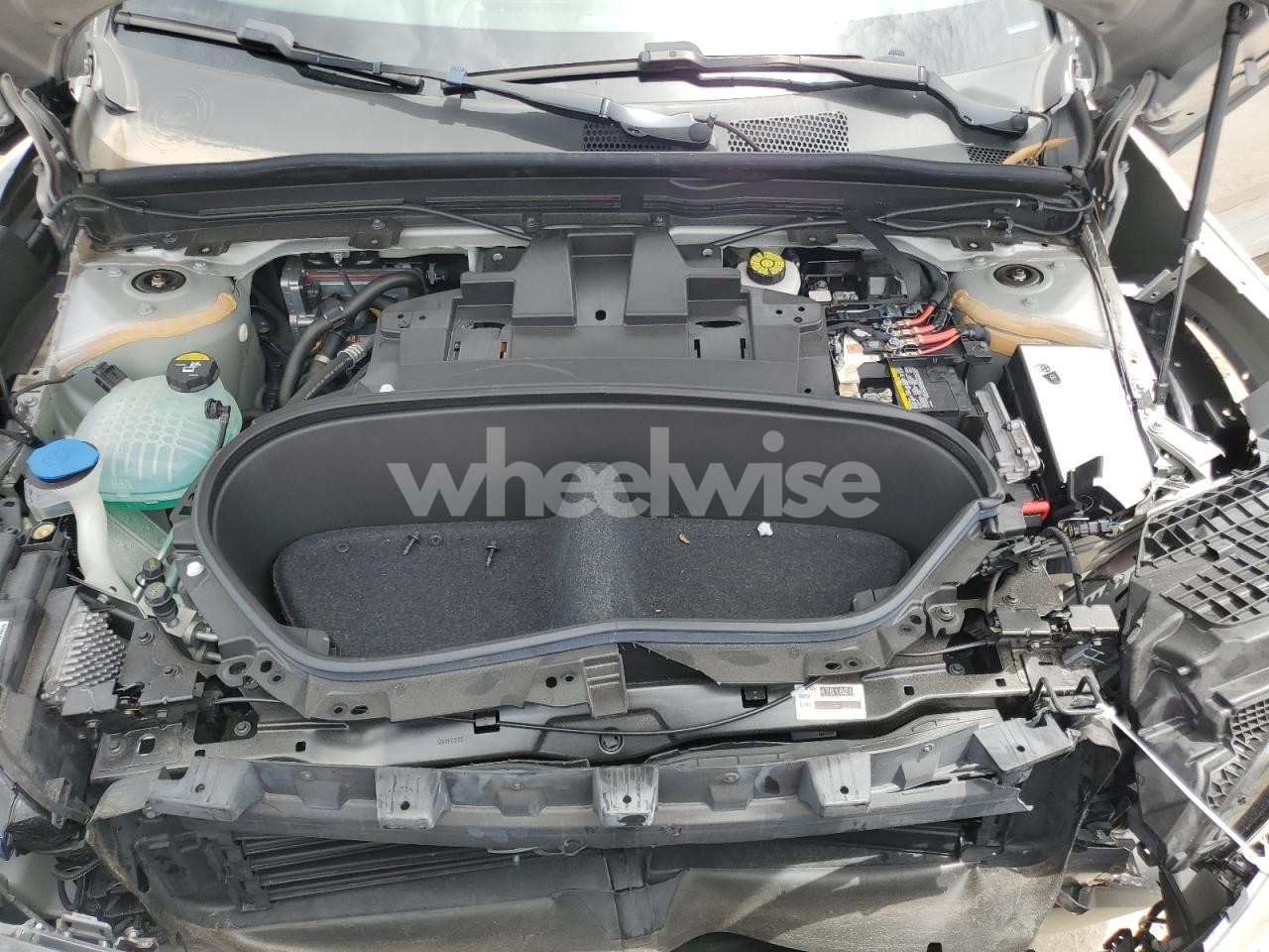 Photo 12 of 2023 VOLVO XC40 RECHARGE ULTIMATE (VIN YV4ED3UMXP2945977)