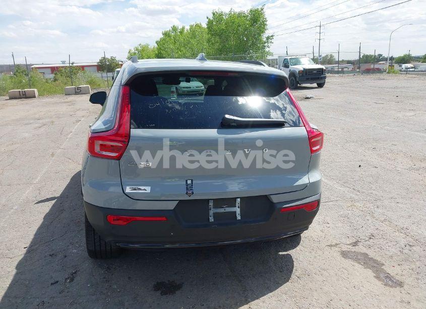 Photo 17 of 2025 Volvo Ex40 TWIN MOTOR CORE (VIN YV4ER3HJ8S2503399)