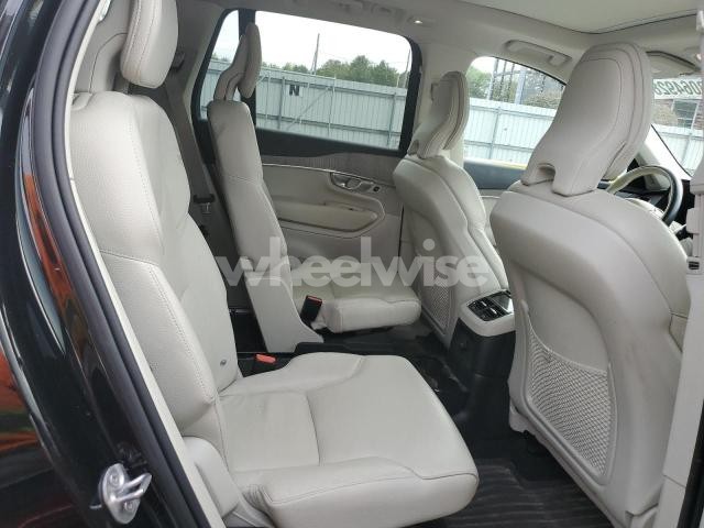 Photo 5 of 2023 VOLVO XC90 PLUS (VIN YV4H600N9P1921759)