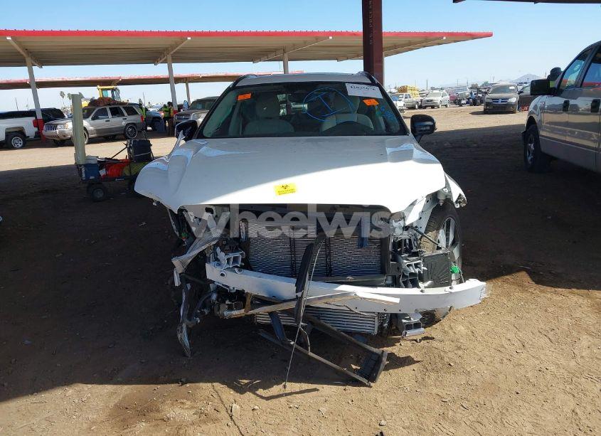 Photo 6 of 2024 Volvo Xc60 RECHARGE PLUG-IN HYBRID T8 PLUS DARK THEME (VIN YV4H60DL9R1915780)