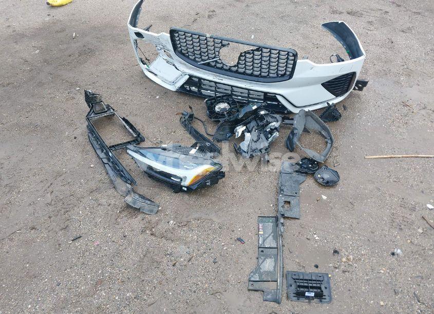 Photo 12 of 2024 Volvo Xc60 RECHARGE PLUG-IN HYBRID T8 ULTIMATE DARK THEME (VIN YV4H60DM2R1877155)