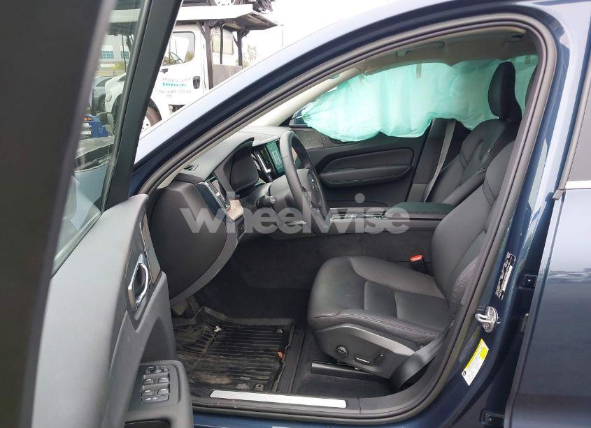 Photo 5 of 2023 Volvo Xc60 RECHARGE PLUG-IN HYBRID T8 PLUS BRIGHT THEME (VIN YV4H60DN3P1219303)