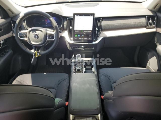 Photo 8 of 2025 VOLVO XC90 PLUS (VIN YV4H60PBXS1363554)