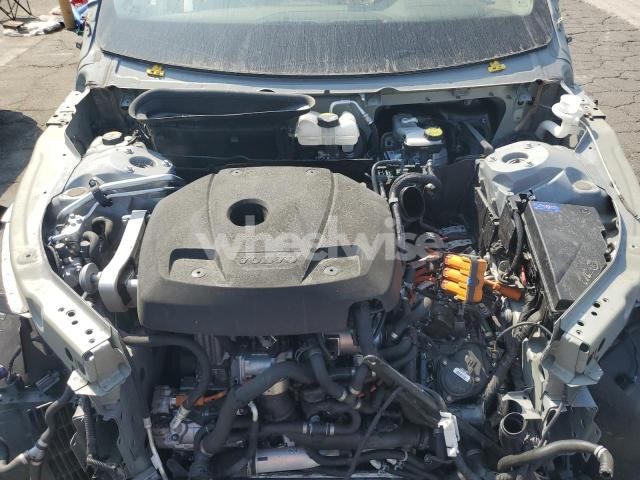 Photo 11 of 2025 VOLVO XC90 PLUS (VIN YV4H60PE9S1300312)