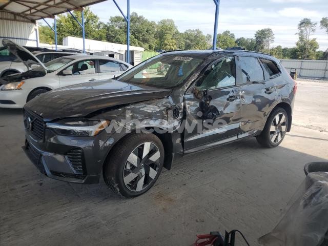 2025 VOLVO XC60 PLUS (VIN YV4H60RC9S1189661) main photo